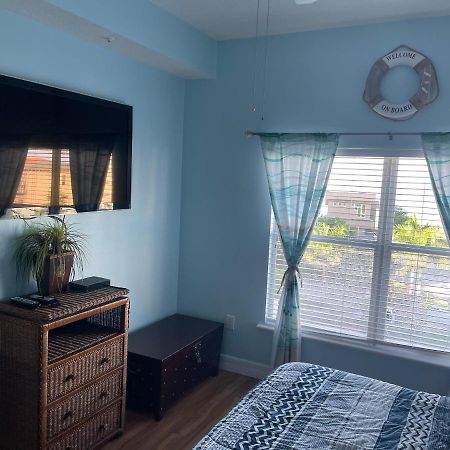Gulf Coast Gold Private Condo - 2Bed, 2Bath, Sleep 6, Across Street From Beach, Balcony Views Of Sunsets, Beach & Gulf, Pool, Gym St. Pete Beach Exterior foto